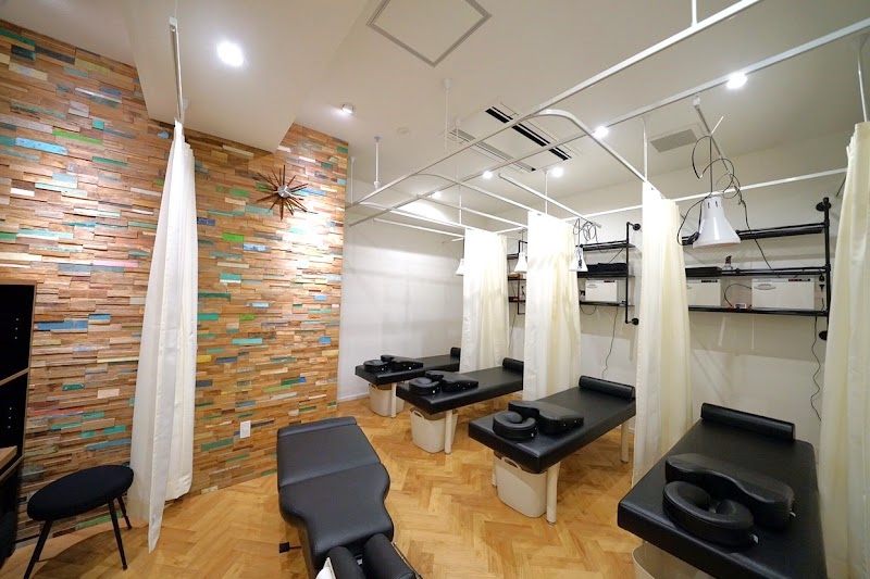 Shinjukuの鍼灸整骨院