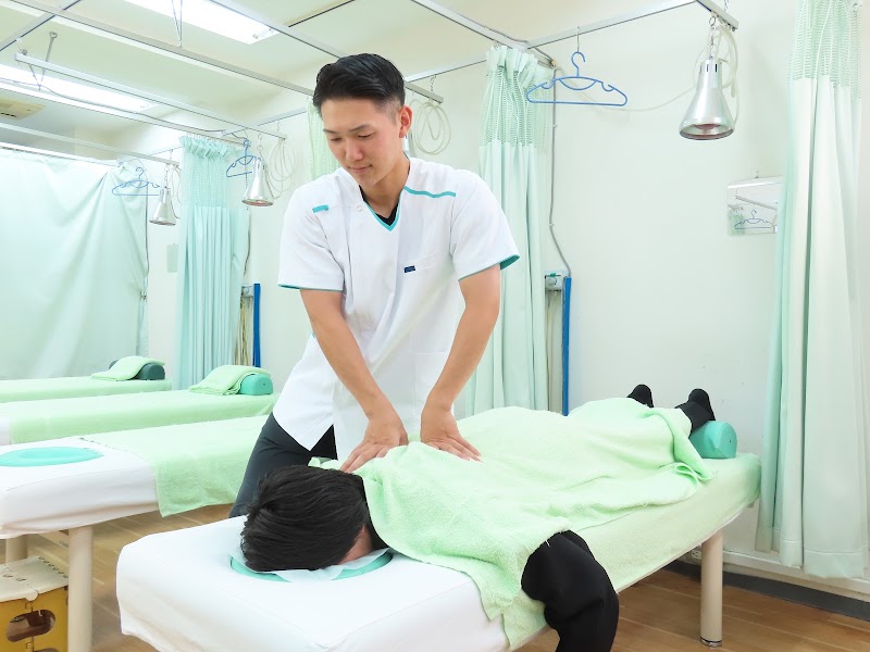 あさひろ鍼灸整骨院 新宿院