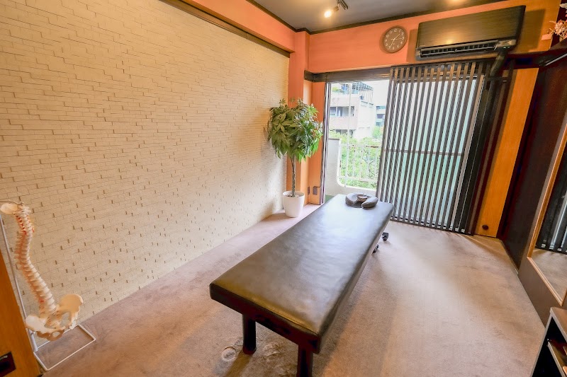 中目黒さくら整体院