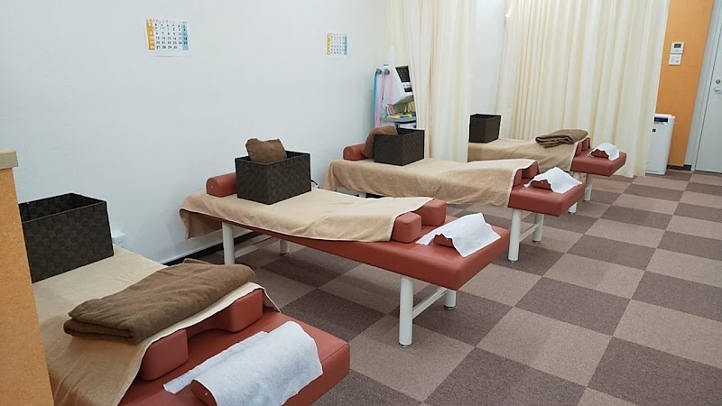 i-care鍼灸整骨院 稲荷町院